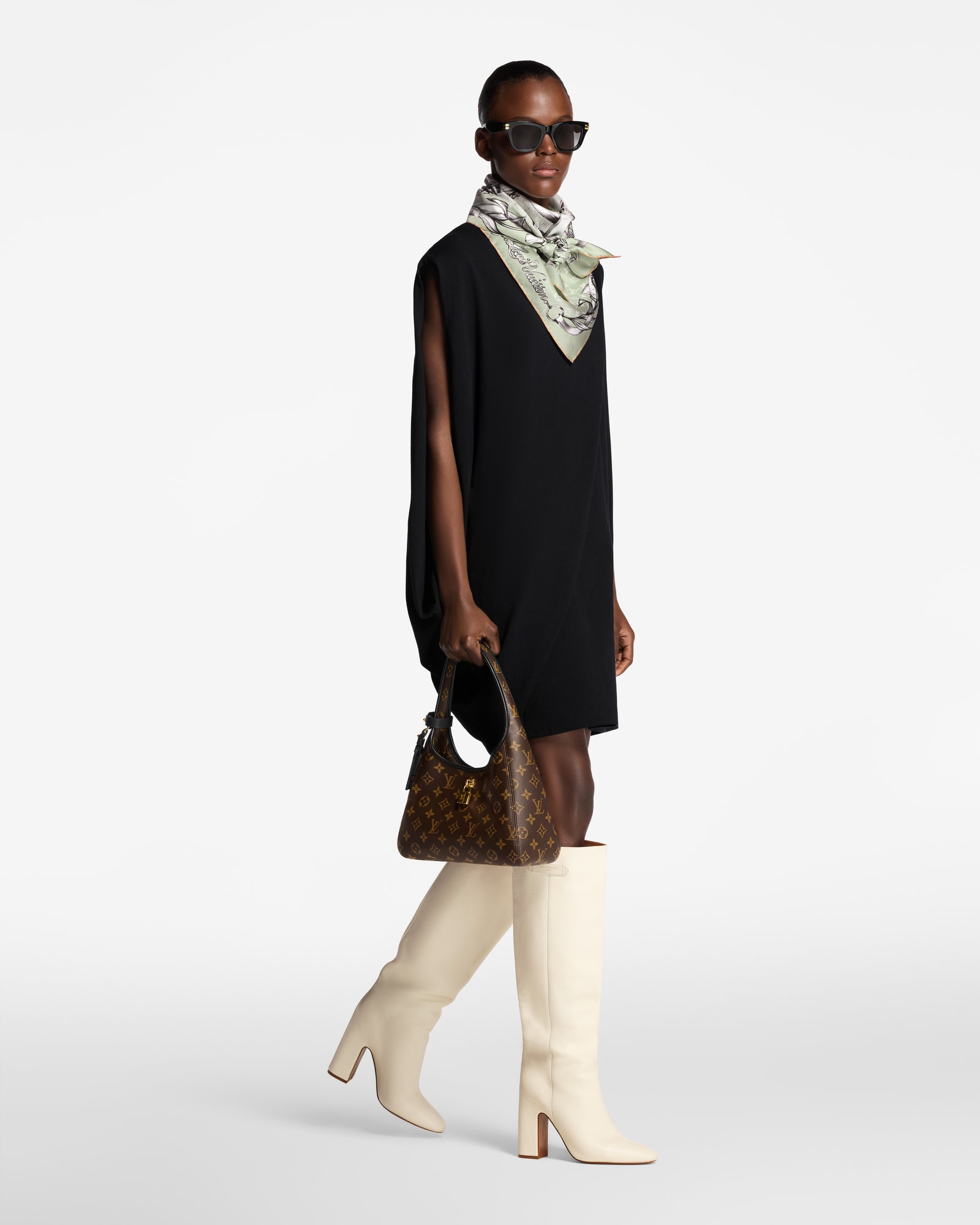 ザ・ドロップ PM モノグラム|ルイ・ヴィトン 公式サイト - M12940 ザ・ドロップ PM モノグラム|ルイ・ヴィトン 公式サイト - M12940